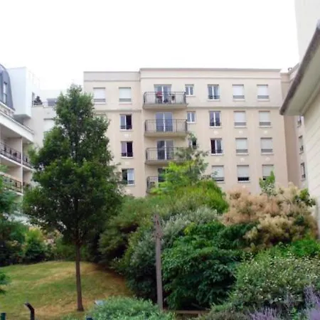 Luxury Flat With Parking Space Apartment